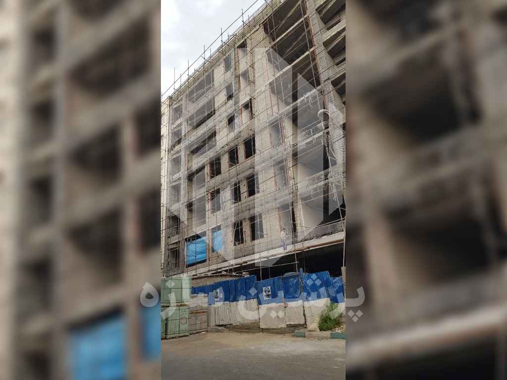 آزادراه تهران کرج شرق - ورد آورد - خ ولیعصر - خ مریم سوم - قطعه 3 - فاقد پلاک